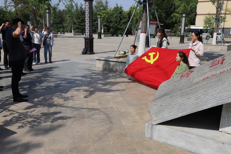 IMG_2086.JPG IMG_2086.JPG